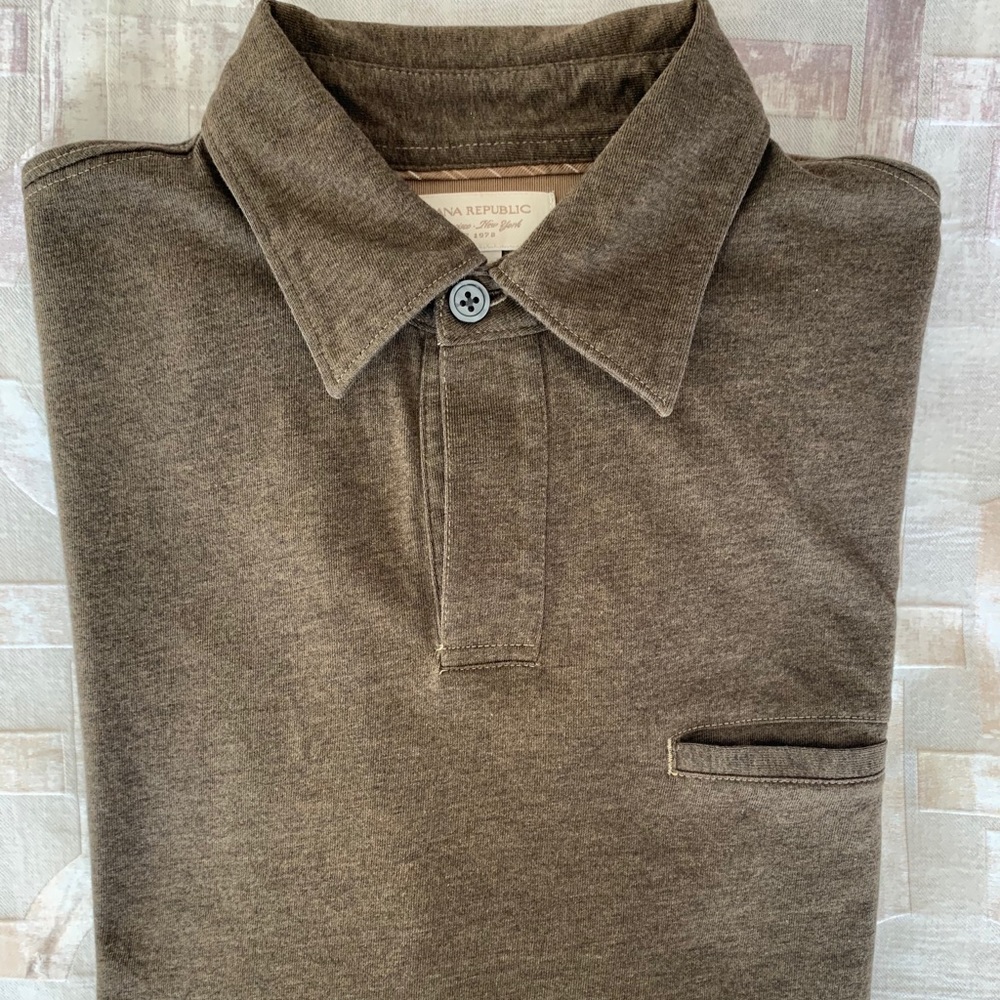 Banana Republic - Men’s brown Fitted Pima Polo